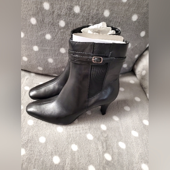 Nine West 3/4 ankle boots - Picture 3 of 15
